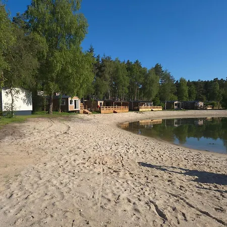 Chalet Meerzicht 10 - Luxe 6-Pers Chalet Direct Aan Het Meer, Beschut Terras *